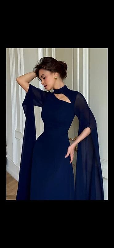 гойноктор: Вечернее платье, Коктейльное, Длинная модель, Шифон, С рукавами, Открытая спина, XS, S, M — 1