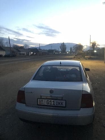 Volkswagen: Volkswagen Passat: 1998 г., 2 л, Седан — 1