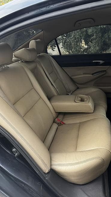 цивик: Honda Civic: 2008 г., 1.3 л, Вариатор, Гибрид, Седан — 8
