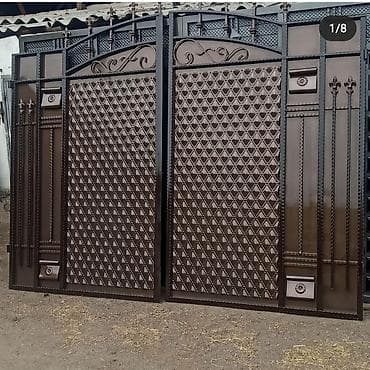 Кованые металлические ворота с калиткой/секциями. - Материал: сталь с