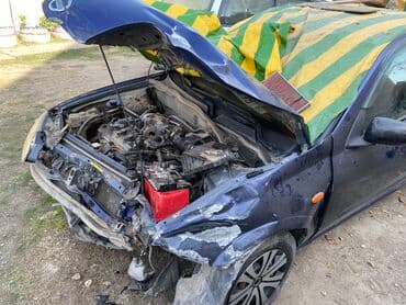 только продажа: Nissan Almera: 2003 г., 1.5 л, Механика, Бензин, Седан — 4