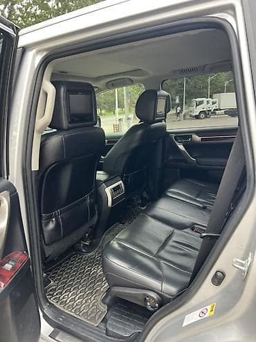6: Lexus GX: 2010 г., 4.6 л, Автомат, Бензин, Внедорожник — 6