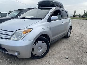 атбашы авто: Toyota Ist: 2003 г., 1.3 л, Автомат, Газ, Хетчбек — 2