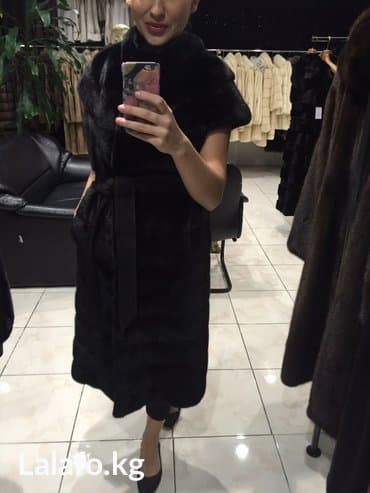 норковые жилеты: Утепленный, Меховой, Зима, Норка, По колено — 1