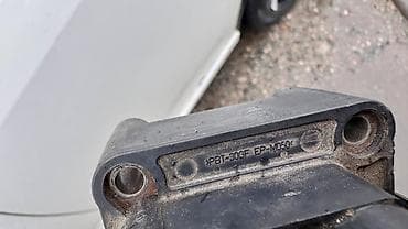 spar: Катушка зажигания Ford 2004 г., Б/у, Оригинал — 5