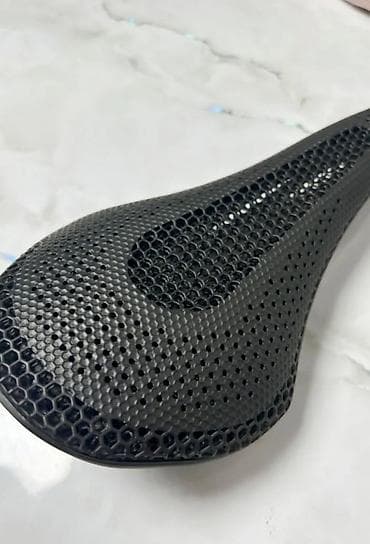 сиденья на велосипед: Седло для велосипеда с 3D‑сотовой поверхностью - Тип: спортивное — 2