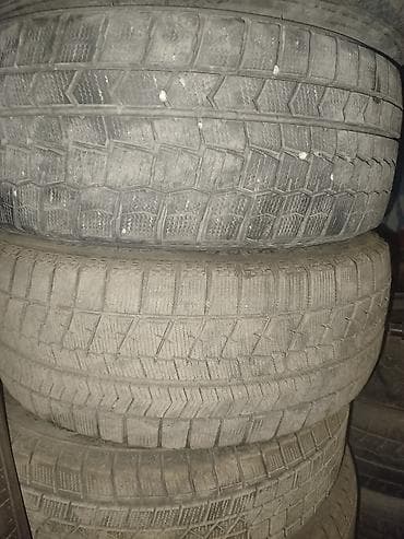 Шины 215 / 50 / R 17, Зима, Б/у, Комплект, Легковые, Германия, Bridgestone — 2