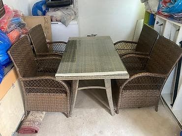 Комплектующие для мебели: Комплект мебели и предметов интерьера: 1) Кухонный пенал/буфет: - — 3