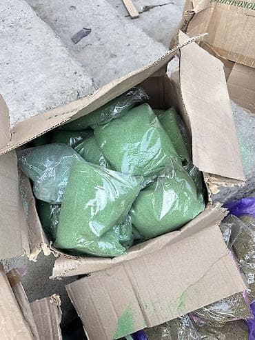 аквариумистик: Цветной декоративный песок и блёстки в пакетах - Фракция: мелкая — 5