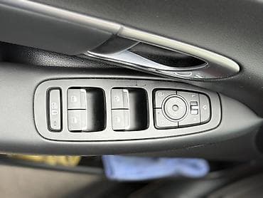 хюндай соната гибрид: Hyundai Sonata: 2019 г., 2 л, Автомат, Гибрид, Седан — 8