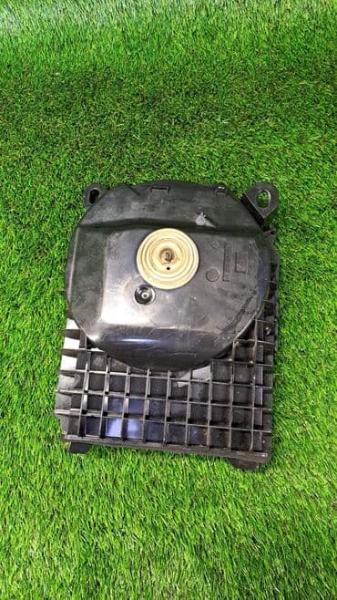 e87: Динамик Bmw 1 е81 е82 е87 е88 е90 е91 е92 е93 е84 правый (б/у) ​ — 1