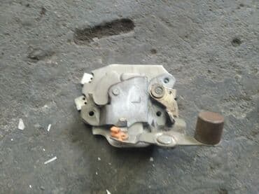 двери для дома: Mitsubishi Delica (булка) замок, Митсубиси Делика (булка) замок — 2