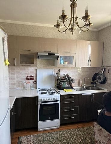 бу уголок на кухню: Кухонный гарнитур угловой, комплект - Планировка: Г-образная — 1