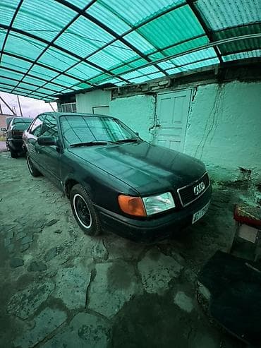 Audi S4: 1996 г., 2.3 л, Бензин