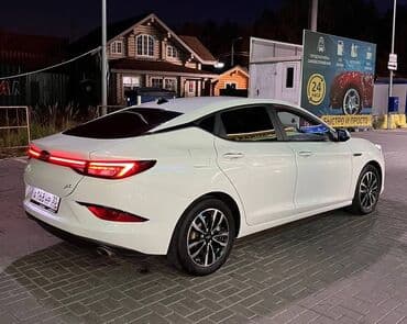 фит универсал: JAC : 2023 г., 1.5 л, Автомат, Бензин, Седан — 10