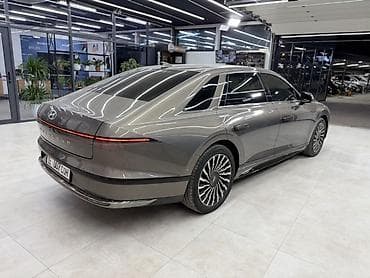 световые линии: Hyundai Grandeur: 2023 г., 1.6 л, Автомат, Гибрид, Седан — 4