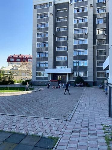 3: 2 комнаты, 78 м², ул. Ахунбаева / Чапаева Элитка, 3 этаж, Евроремонт — 7
