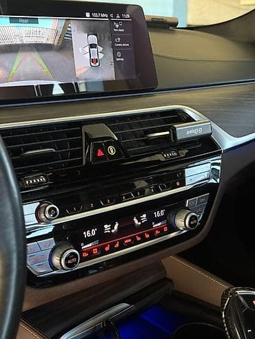 m 57: BMW 5 series: 2020 г., 2 л, Автомат, Бензин, Седан — 3