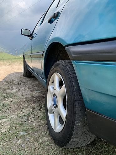 продам вазу: Volkswagen Golf: 1993 г., 1.8 л, Механика, Бензин, Хэтчбэк — 3