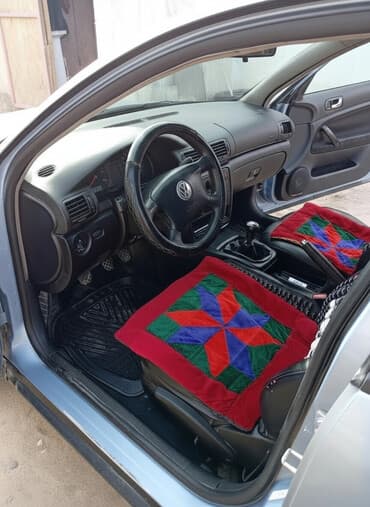 Volkswagen Passat: 1998 г., 1.6 л, Механика, Бензин, Седан