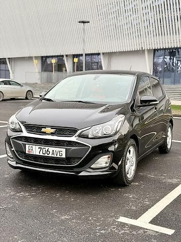 Продажа авто: Chevrolet Spark: 2019 г., 1 л, Вариатор, Бензин, Хэтчбэк — 4