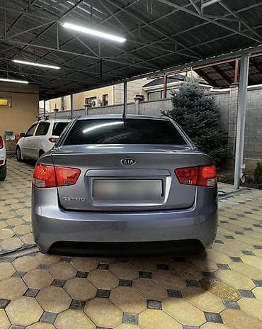 Продажа авто: Kia Cerato: 2009 г., 1.6 л, Автомат, Бензин, Седан — 5