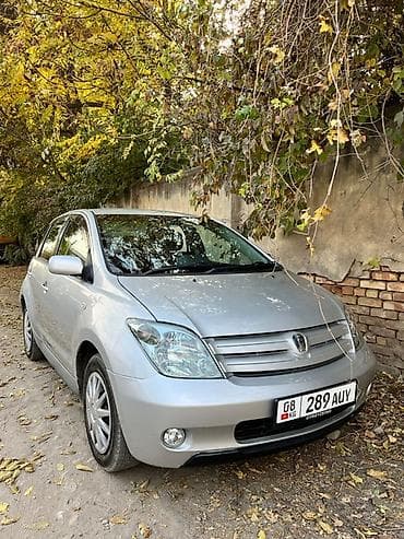 электромобиль лабо: Toyota Ist: 2003 г., 1.5 л, Автомат, Бензин, Хэтчбэк — 3