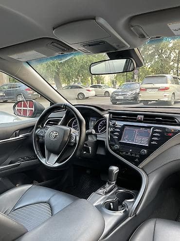 чанган уни к: Toyota Camry: 2018 г., 2.5 л, Автомат, Бензин, Седан — 10