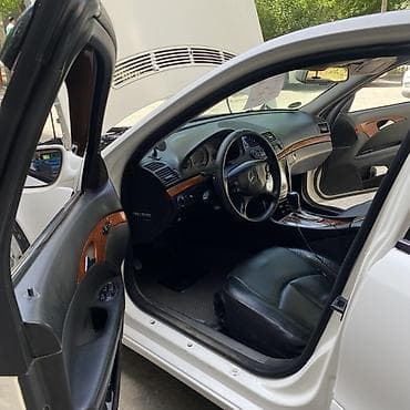 w210 до рест: Mercedes-Benz E-Class: 2009 г., 2.2 л, Автомат, Дизель, Седан — 8
