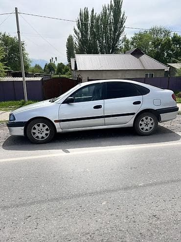 капот на приус: Toyota Avensis: 1998 г., 1.8 л, Автомат, Бензин, Лифтбек — 10