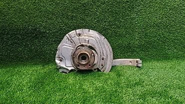 bmw diski: Кулак поворотный левый Е70 6 773 783 Год 2009 В отличном состоянии — 1