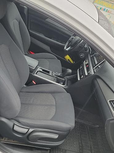 fast: Hyundai Sonata: 2018 г., 2 л, Автомат, Бензин, Седан — 7