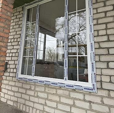 очиститель стекла: ПВХ-окна с установкой - Трехстворчатые пластиковые окна с профильной — 5