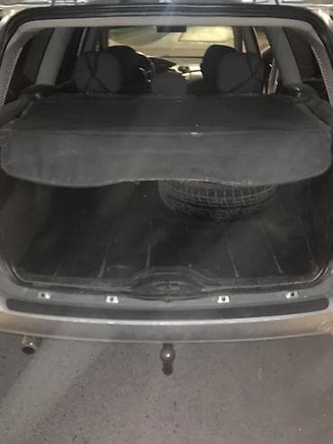 Ford Focus: 2002 г., 1.6 л, Кол менен иштөөчү, Газ, Универсал — 10