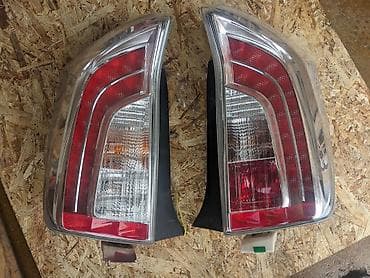 prius 2006: Комплект стоп-сигналов Toyota 2014 г., Б/у, Оригинал, Япония — 1