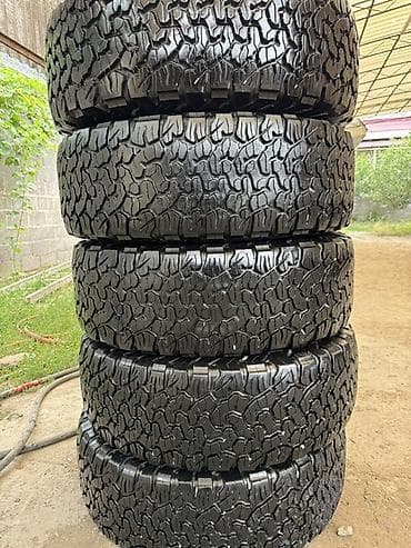 Транспорт: Шины 285 / 70 / R 17, Лето, Б/у, Внедорожные (АТ/МТ), США, BFGoodrich — 2