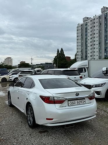 daewo damas: Lexus ES: 2017 г., 2.5 л, Вариатор, Гибрид, Седан — 5