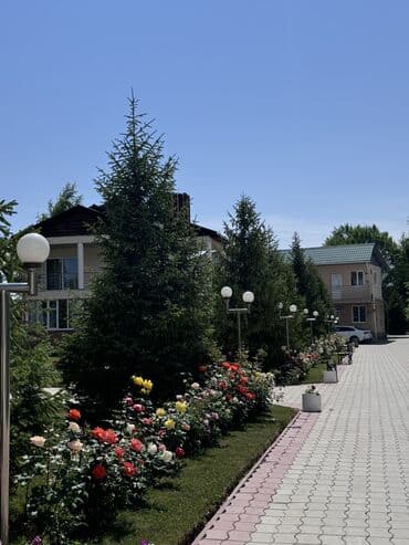 ыссык куль номера: Коттедж, ЗЕТО Чолпон-Ата, Балдар аянтчасы, Унаа токтотуучу жай, унаа туруучу жай, Коргоодогу аймак — 4