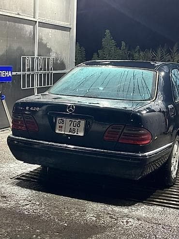 крыло е34: Mercedes-Benz E-Class: 1997 г., 4.2 л, Бензин, Седан — 4