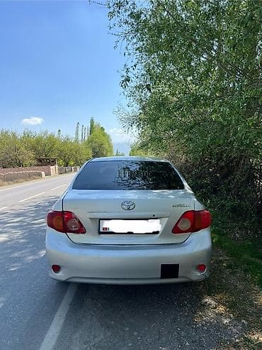 атбашы авто: Toyota Corolla: 2008 г., 1.4 л, Кол менен иштөөчү, Бензин, Седан — 4