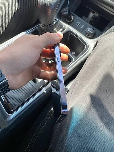 iphone 8xr: IPhone 14 Pro, Б/у, 256 ГБ, Deep Purple, Чехол — 5