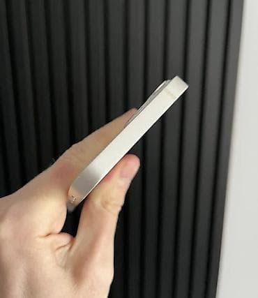 Техника и электроника: IPhone 15, Белый — 3