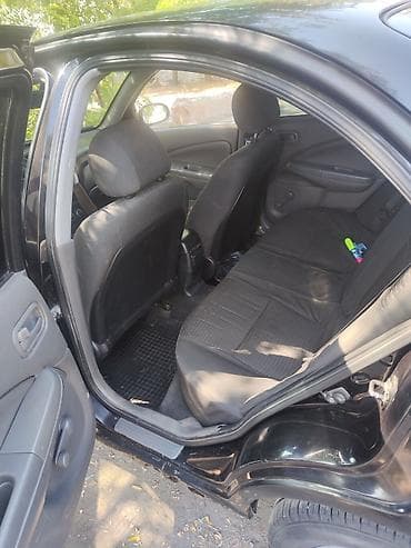 Nissan Almera Classic: 2009 г., 1.8 л, Автомат, Бензин — 8
