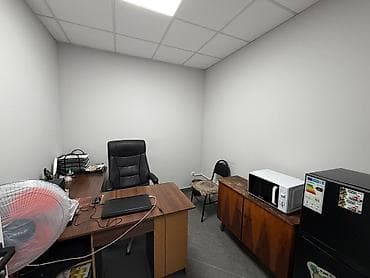 Продажа офисов 40 м², С ремонтом, С мебелью, Бизнес центр, 4 этаж — 6