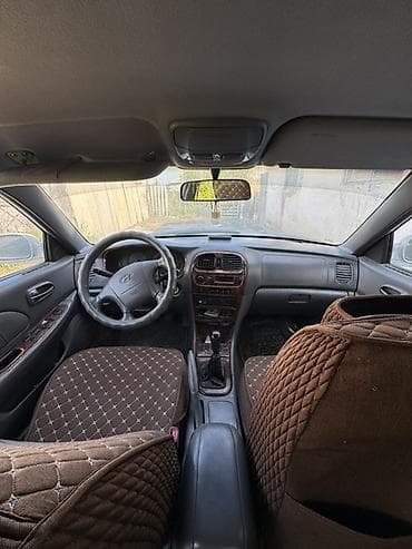 соната решетка: Hyundai : 2000 г., 2 л, Ручные, Бензин, Седан — 2