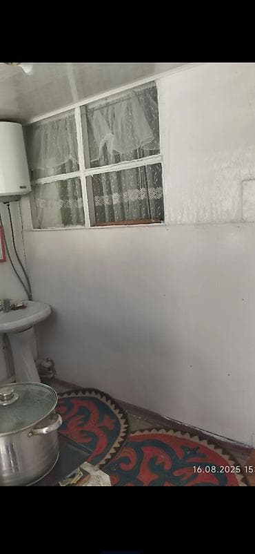 продаю дом г кайынды: 60 м², 3 бөлмө, Забор, тосулган — 2