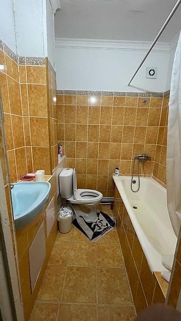 Куплю квартиру: 2 комнаты, 65 м² — 8