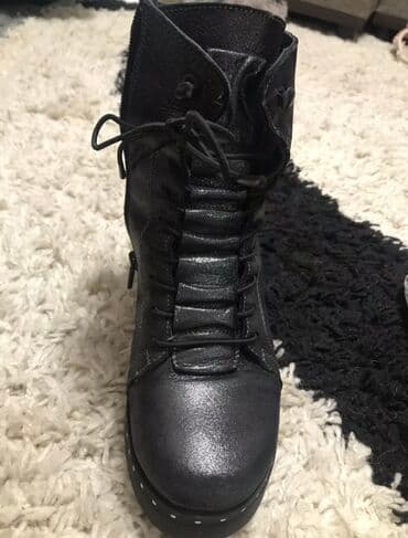 сапоги из натурального меха и кожи: Продаю зимние сапоги ортопеды,детские,размер 34,в идеальном — 8