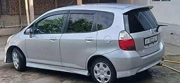 хонда степвагон 1: Honda Jazz: 2004 г., 1.5 л, Кол менен иштөөчү, Бензин, Хетчбек — 3