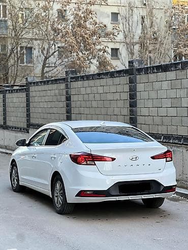 dewoo damas: Hyundai Avante: 2019 г., 1.6 л, Вариатор, Бензин, Седан — 2